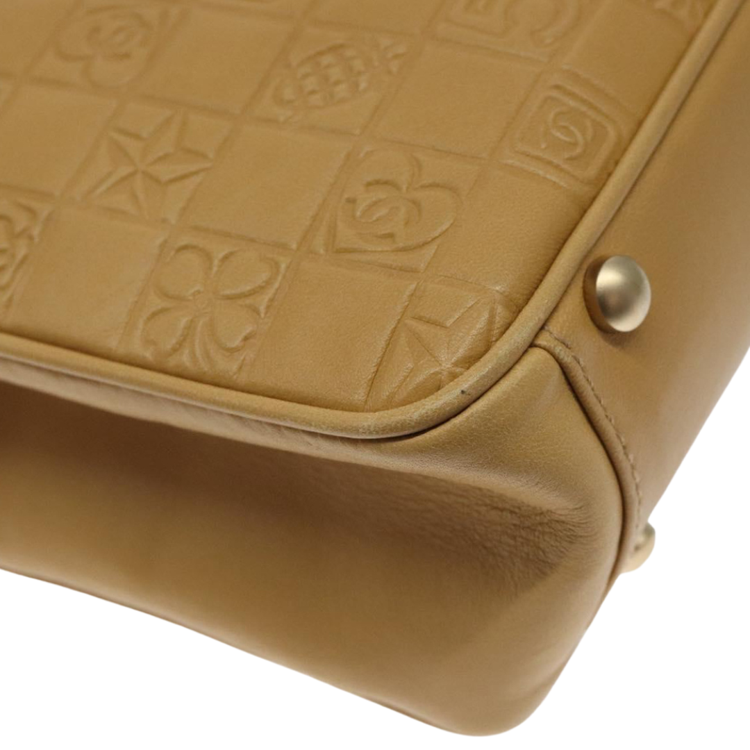 CHANEL Chocolate bar