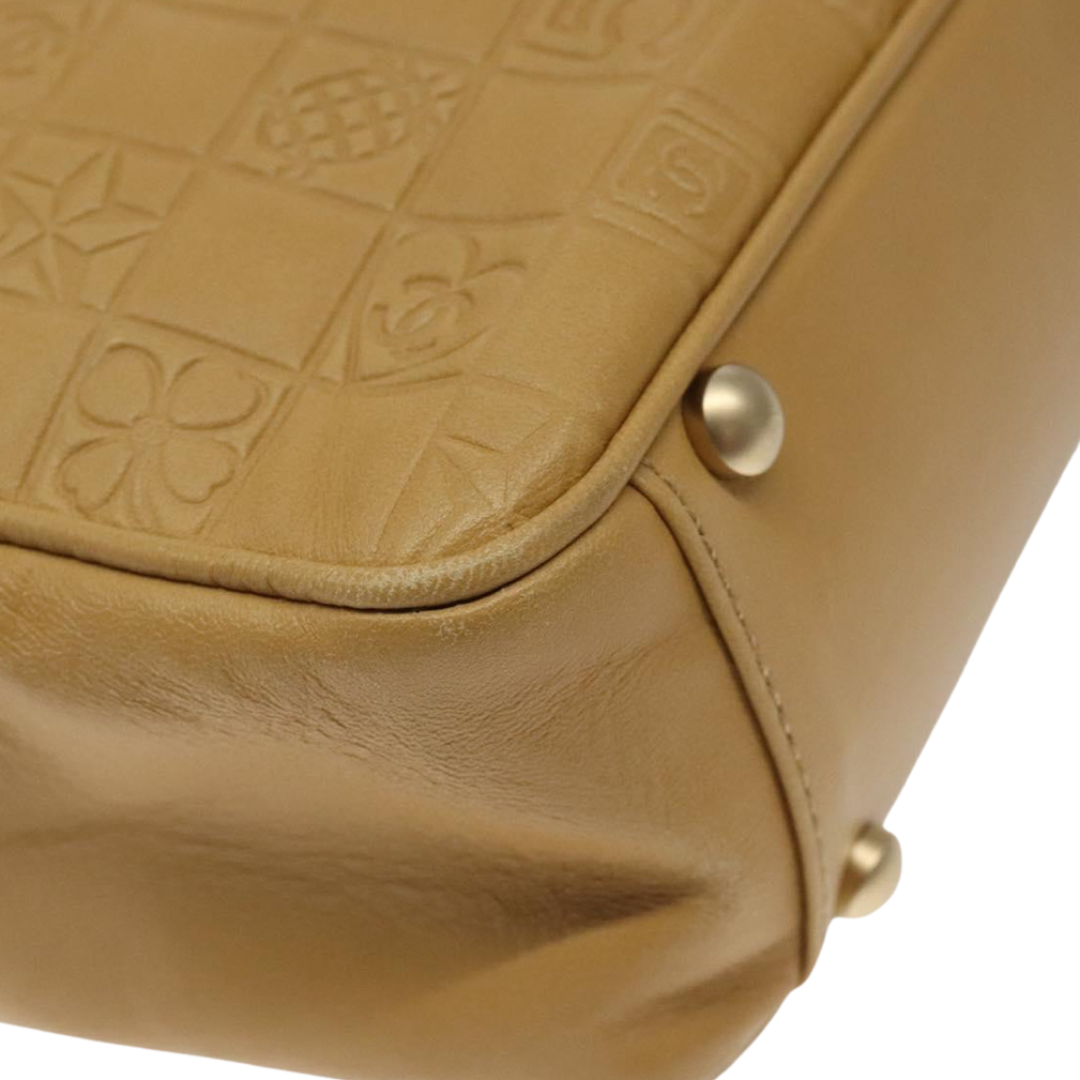 CHANEL Chocolate bar