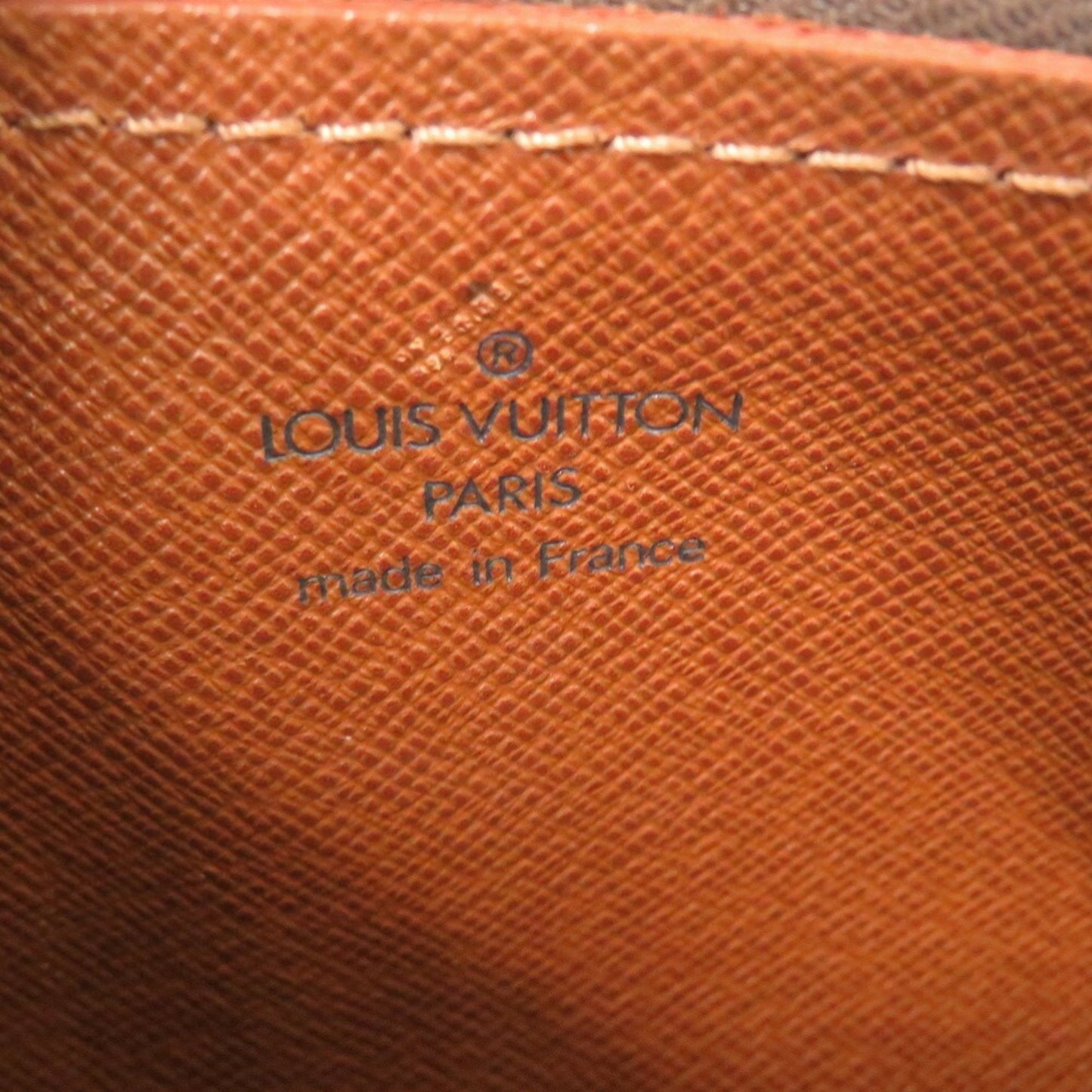 Louis Vuitton Papillon 26